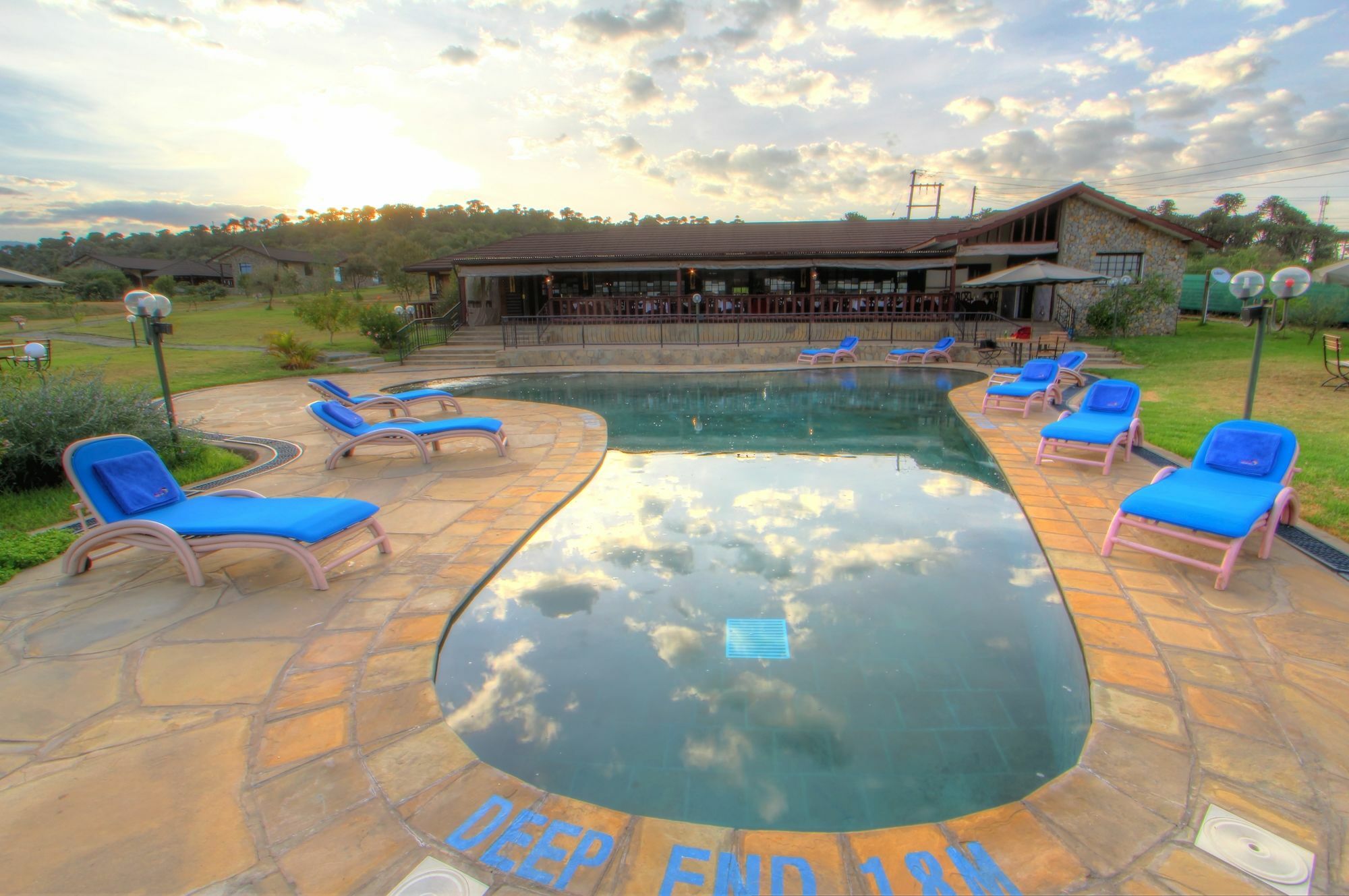 Naivasha Kongoni Lodge - Lakefront Getaway Экстерьер фото